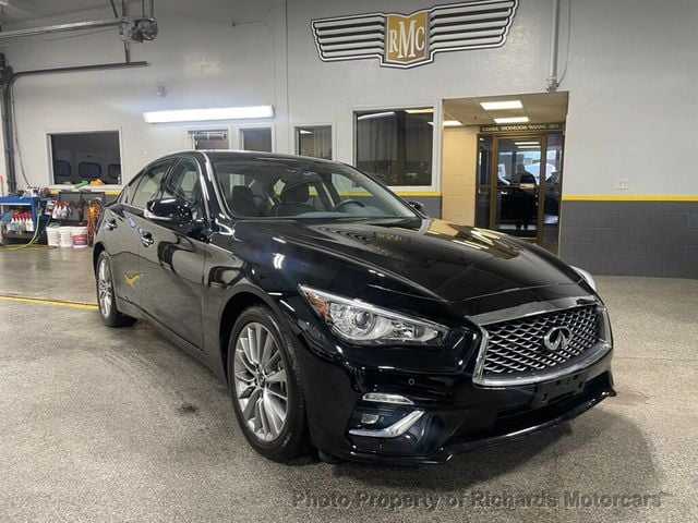 2023 INFINITI Q50 LUXE AWD (C15681)