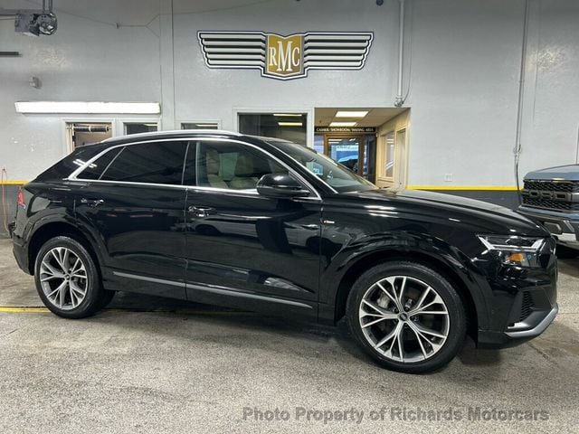 2022 Audi Q8 Premium Plus 55 TFSI quattro (C15644)