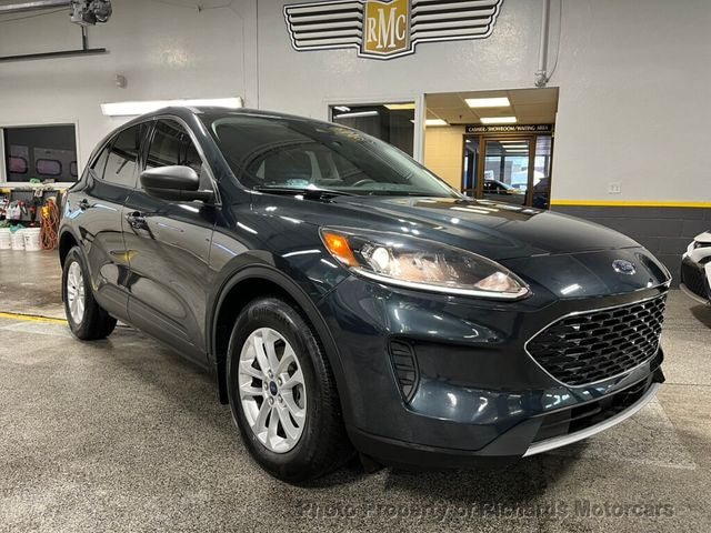 2022 Ford Escape SE Hybrid AWD (C15752)