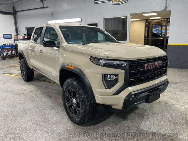 2023 GMC Canyon 4WD Crew Cab Elevation (C15809)