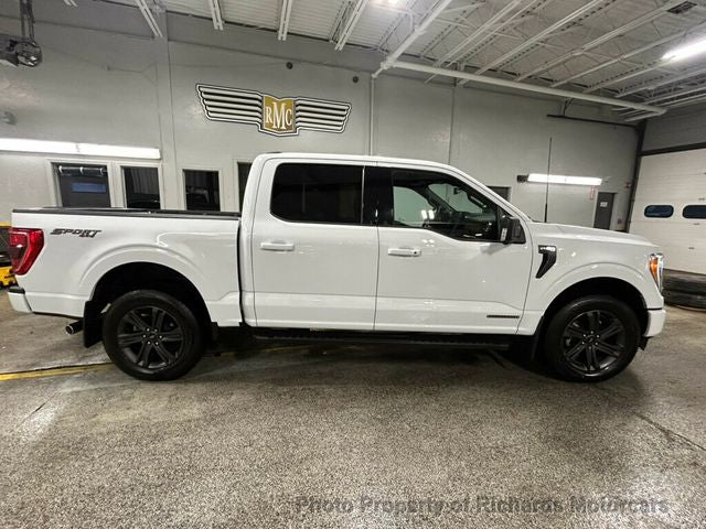 2023 Ford F-150 XLT 4WD SuperCrew 5.5' Box (C15728)
