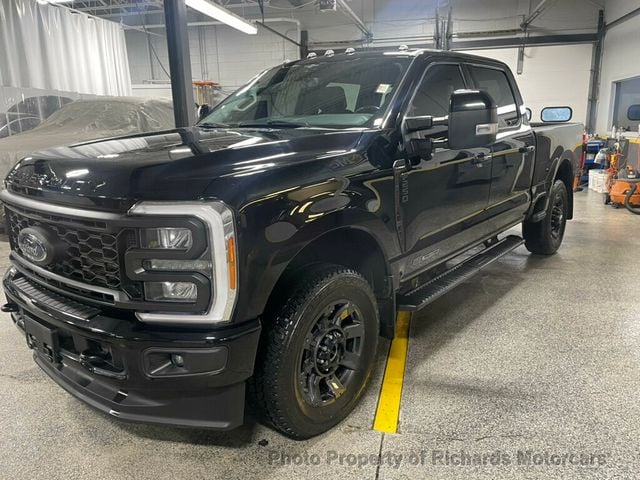 2023 Ford Super Duty F-250 SRW LARIAT 4WD Crew Cab 6.75' Box (C14840)
