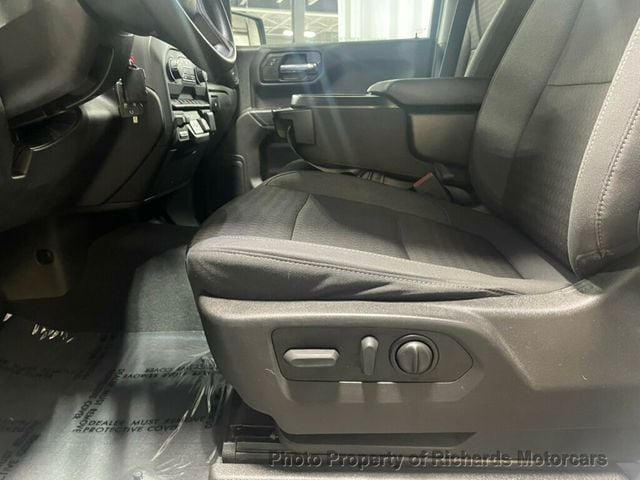 2022 Chevrolet Silverado 1500 LTD 4WD Crew Cab 157" Custom Trail Boss (C14811)