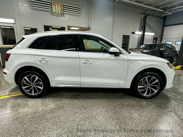 2023 Audi Q5 S line Premium Plus 45 TFSI quattro (C14825)