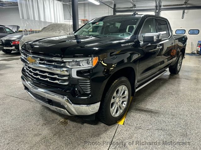 2024 Chevrolet Silverado 1500 4WD Crew Cab 157" LTZ (C14903)