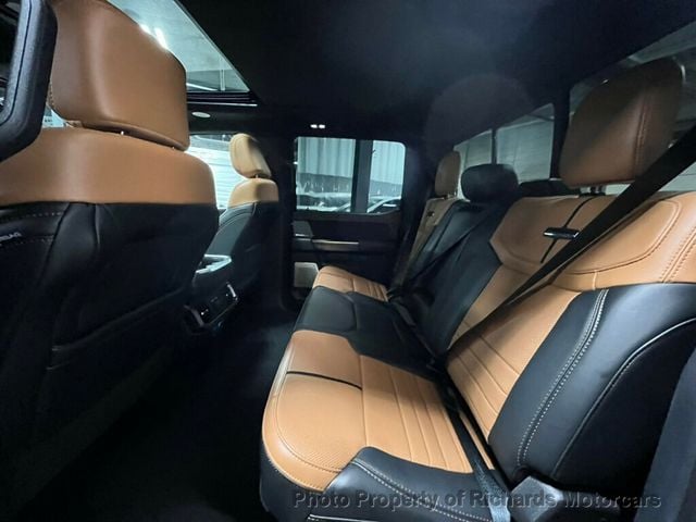 2023 Ford F-150 Platinum 4WD SuperCrew 5.5' Box (C15163)