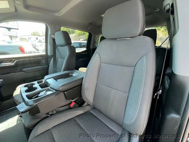 2023 GMC Sierra 1500 4WD Crew Cab 157" SLE (C15062)