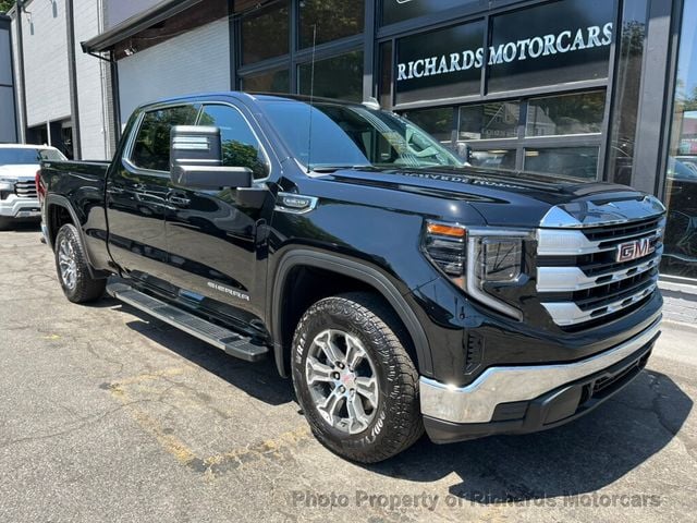 2023 GMC Sierra 1500 4WD Crew Cab 157" SLE (C15062)