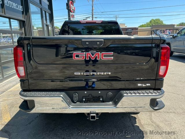 2023 GMC Sierra 1500 4WD Crew Cab 157" SLE (C15062)