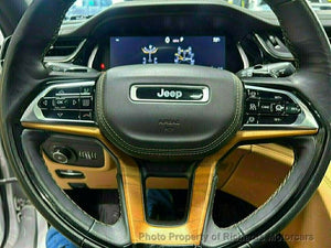 2022 Jeep Grand Cherokee Summit Reserve 4x4 (C15221)