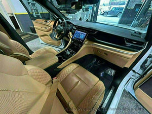2022 Jeep Grand Cherokee Summit Reserve 4x4 (C15221)