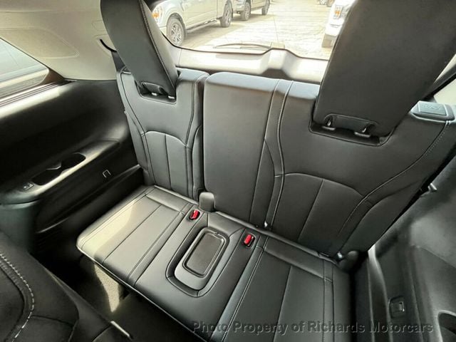 2023 INFINITI QX60 PURE AWD (C15216)