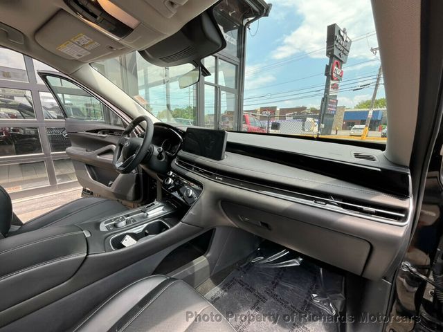 2023 INFINITI QX60 PURE AWD (C15216)