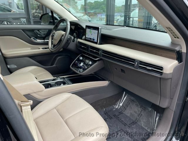 2020 Lincoln Corsair Reserve AWD (C15252)