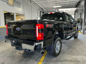2023 Ford Super Duty F-350 SRW LARIAT 4WD Crew Cab 6.75' Box (C15240)
