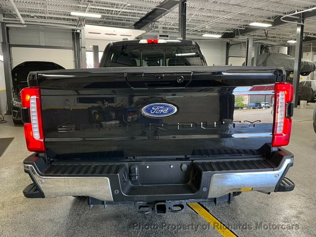 2023 Ford Super Duty F-350 SRW LARIAT 4WD Crew Cab 6.75' Box (C15240)
