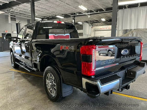 2023 Ford Super Duty F-350 SRW LARIAT 4WD Crew Cab 6.75' Box (C15240)