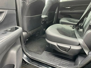 2024 Toyota Grand Highlander Platinum AWD (C15260)
