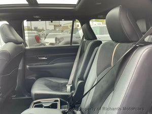 2024 Toyota Grand Highlander Platinum AWD (C15260)