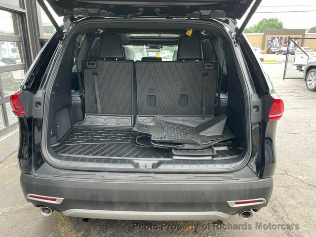 2024 Toyota Grand Highlander Platinum AWD (C15260)