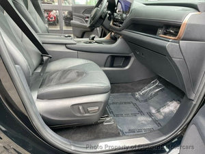 2024 Toyota Grand Highlander Platinum AWD (C15260)