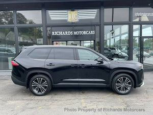 2024 Toyota Grand Highlander Platinum AWD (C15260)