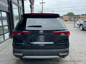 2024 Toyota Grand Highlander Platinum AWD (C15260)