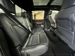 2023 Ford F-150 LARIAT 4WD SuperCrew 5.5' Box (C15298)