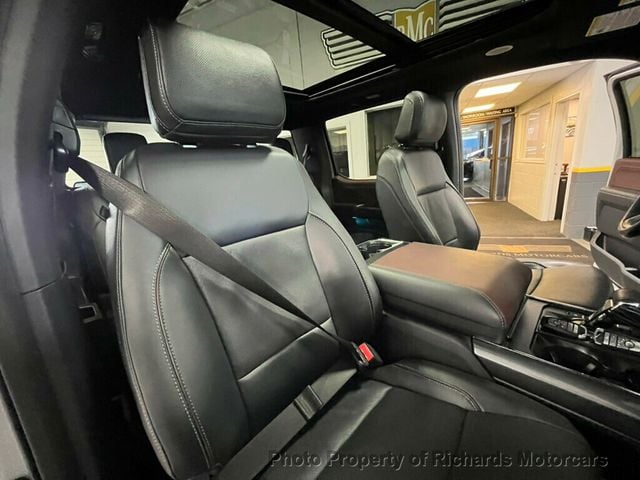 2023 Ford F-150 LARIAT 4WD SuperCrew 5.5' Box (C15298)