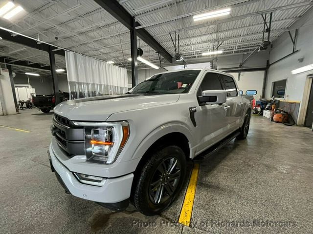 2023 Ford F-150 LARIAT 4WD SuperCrew 5.5' Box (C15298)