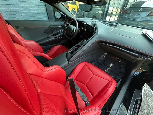 2024 Chevrolet Corvette 2dr Stingray Coupe w/1LT (C15308)