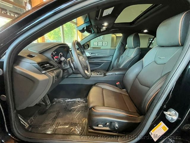 2025 Cadillac CT4-V 4dr Sedan (C15396)