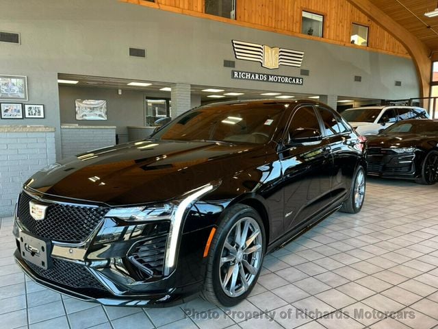 2025 Cadillac CT4-V 4dr Sedan (C15396)