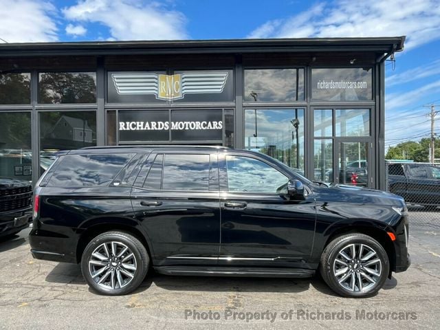2022 Cadillac Escalade 4WD 4dr Sport (C15366)