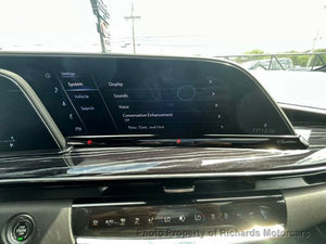 2022 Cadillac Escalade 4WD 4dr Sport (C15366)
