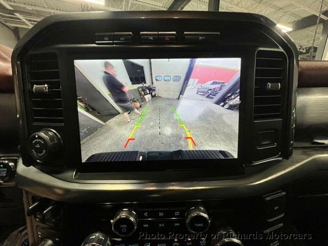 2023 Ford F-150 LARIAT 4WD SuperCrew 5.5' Box (C15393)