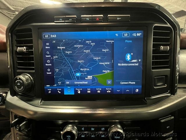 2023 Ford F-150 LARIAT 4WD SuperCrew 5.5' Box (C15393)