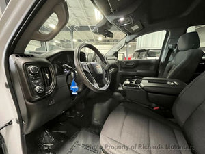 2022 Chevrolet Silverado 1500 4WD Crew Cab 147" Custom (C15478)