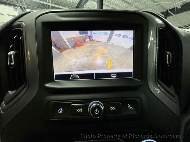 2022 Chevrolet Silverado 1500 4WD Crew Cab 147" Custom (C15478)
