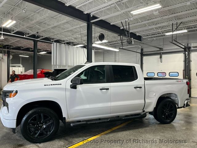 2022 Chevrolet Silverado 1500 4WD Crew Cab 147" Custom (C15478)