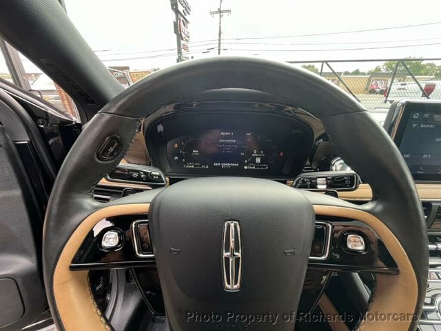 2021 Lincoln Corsair Reserve AWD (C15485)