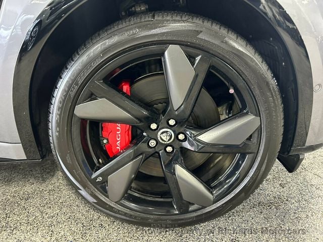 2024 Jaguar F-PACE SVR AWD (C15519)