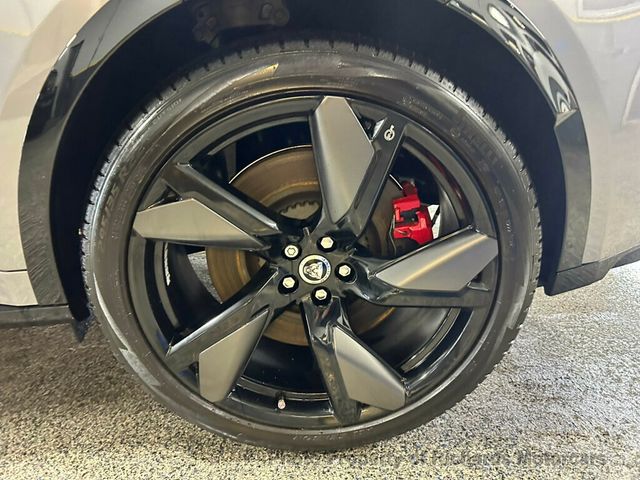 2024 Jaguar F-PACE SVR AWD (C15519)