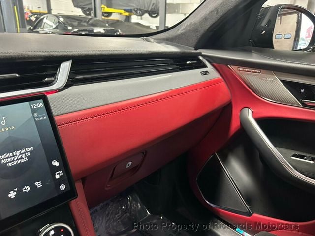 2024 Jaguar F-PACE SVR AWD (C15519)
