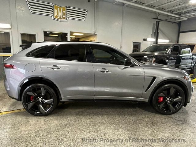 2024 Jaguar F-PACE SVR AWD (C15519)
