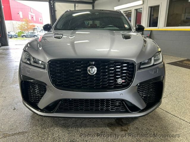 2024 Jaguar F-PACE SVR AWD (C15519)