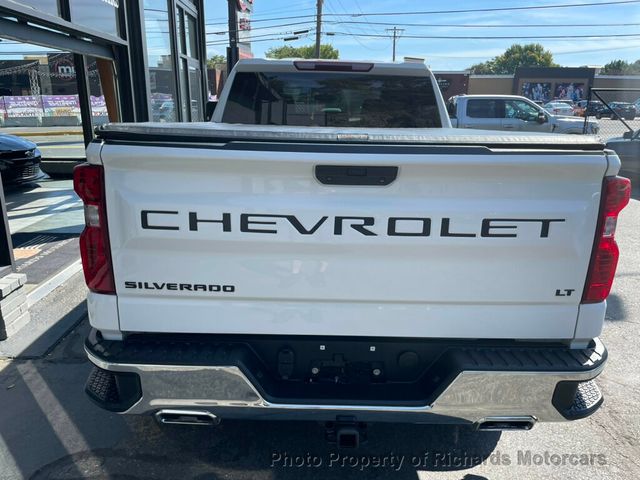 2022 Chevrolet Silverado 1500 LTD 4WD Crew Cab 157" LT (C15437)