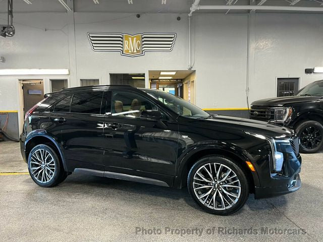 2024 Cadillac XT4 AWD 4dr Sport (C15488)