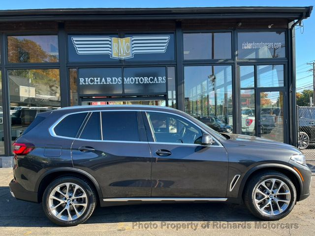 2021 BMW X5 xDrive40i Sports Activity Vehicle (C15473)