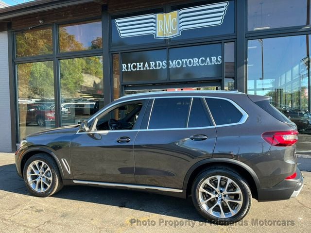 2021 BMW X5 xDrive40i Sports Activity Vehicle (C15473)